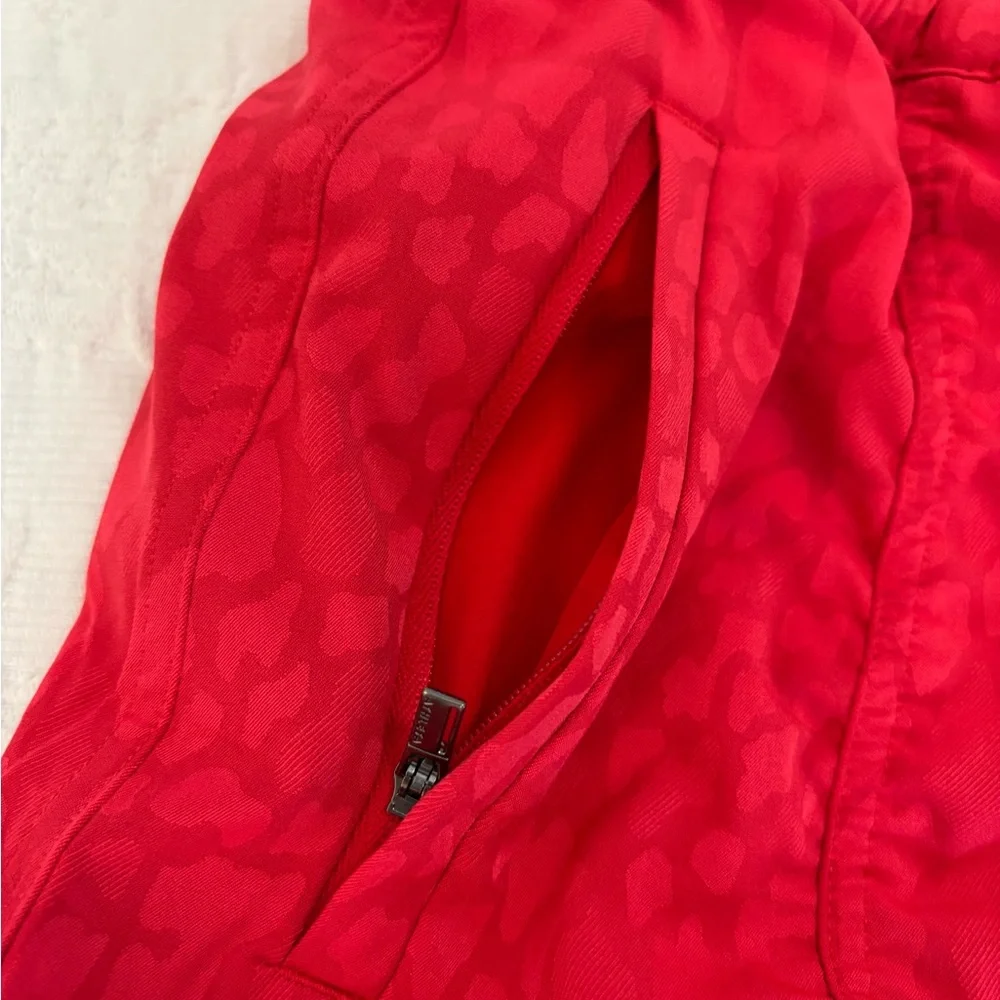 ATHLETA NWT Attitude Lined Texture Pant II in Serpentine Matador Red - Size 2 - Picture 6 of 12